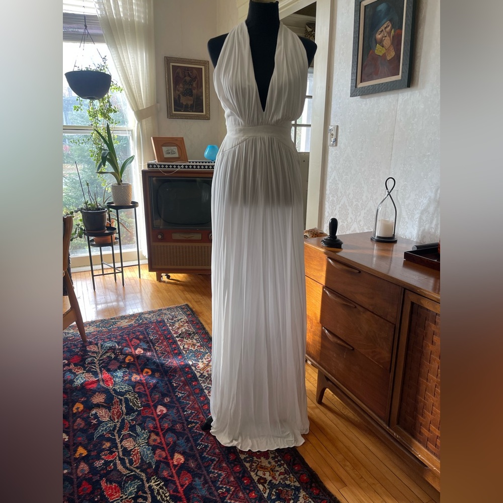 Issa gown